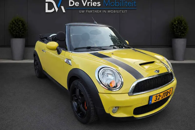 MINI Cooper (2009)