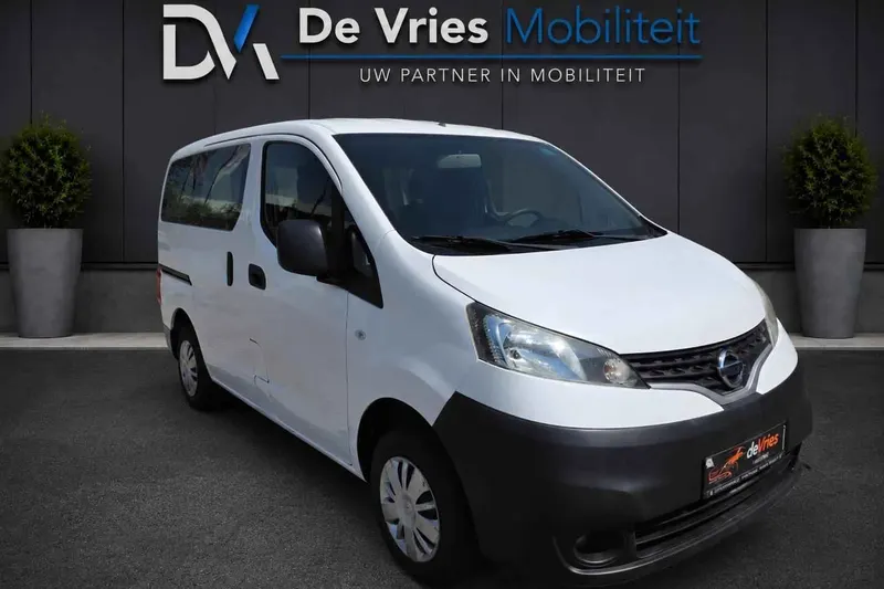 Nissan Evalia (2011)