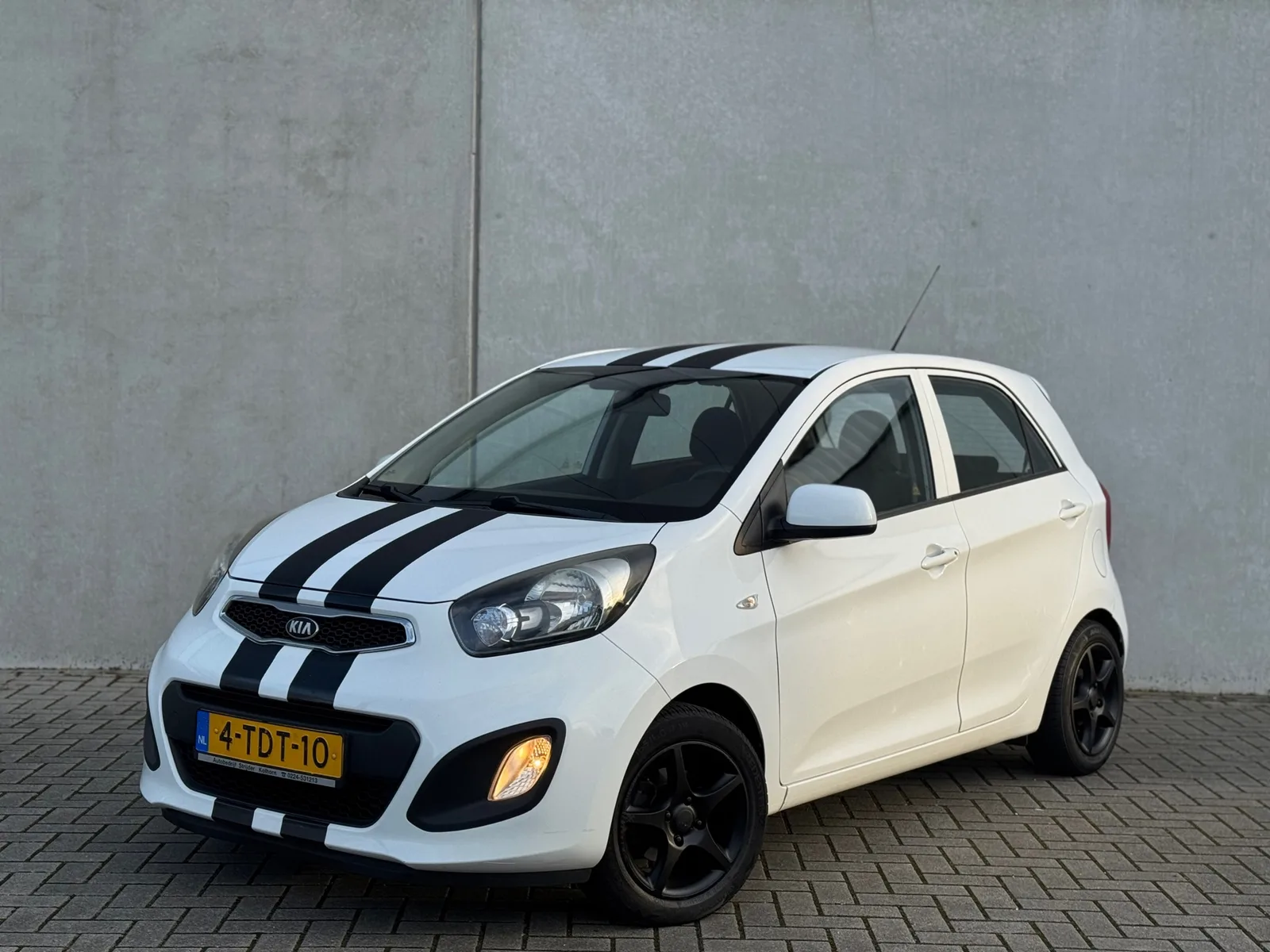 Kia Picanto (2014) — foto 1