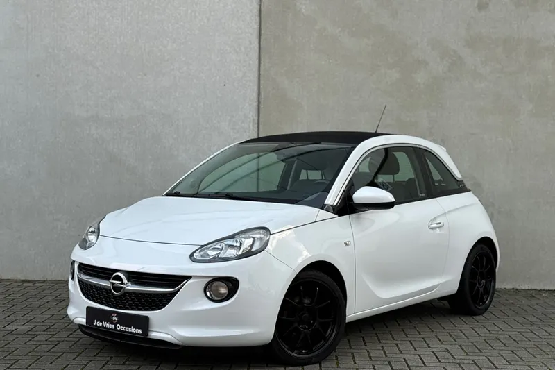 Opel Adam (2017)