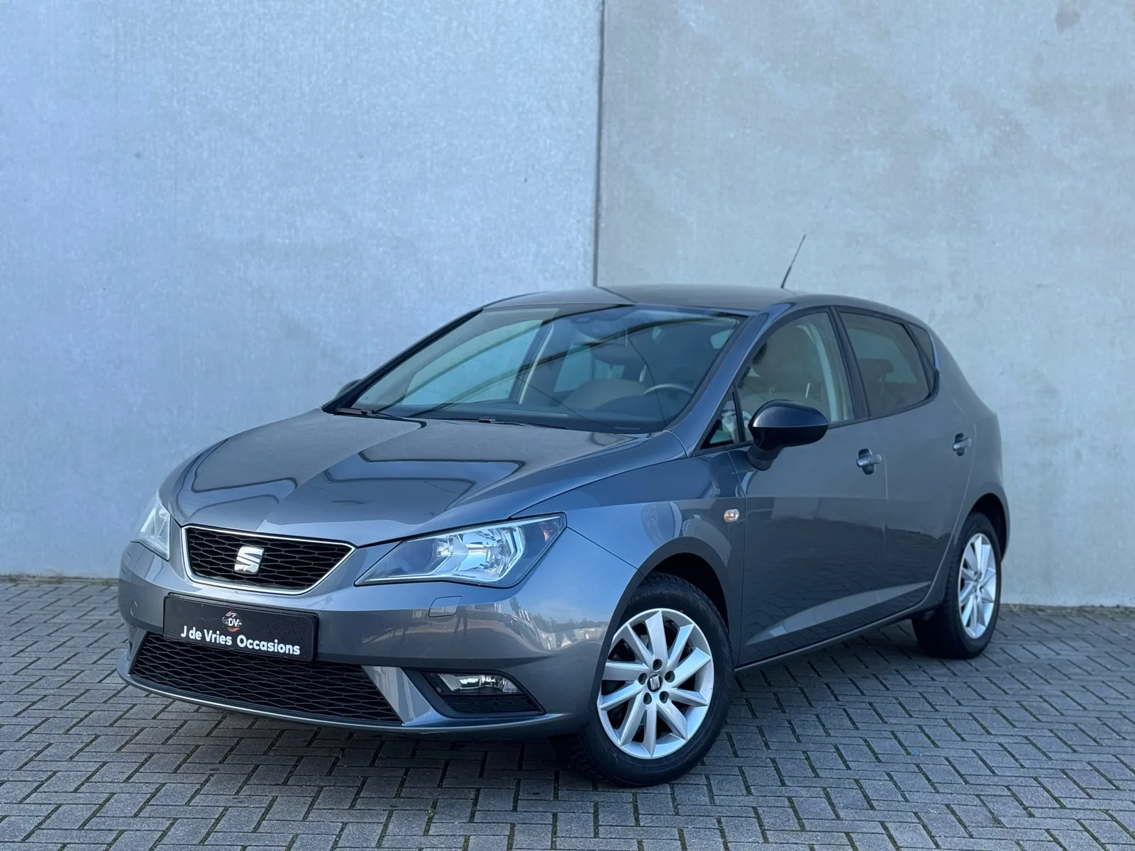 SEAT Ibiza (2015) — foto 1