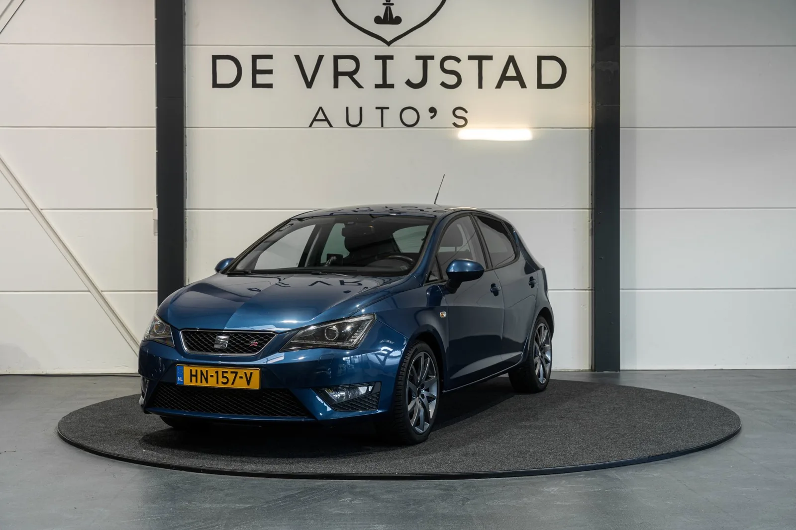 SEAT Ibiza (2015) — foto 1