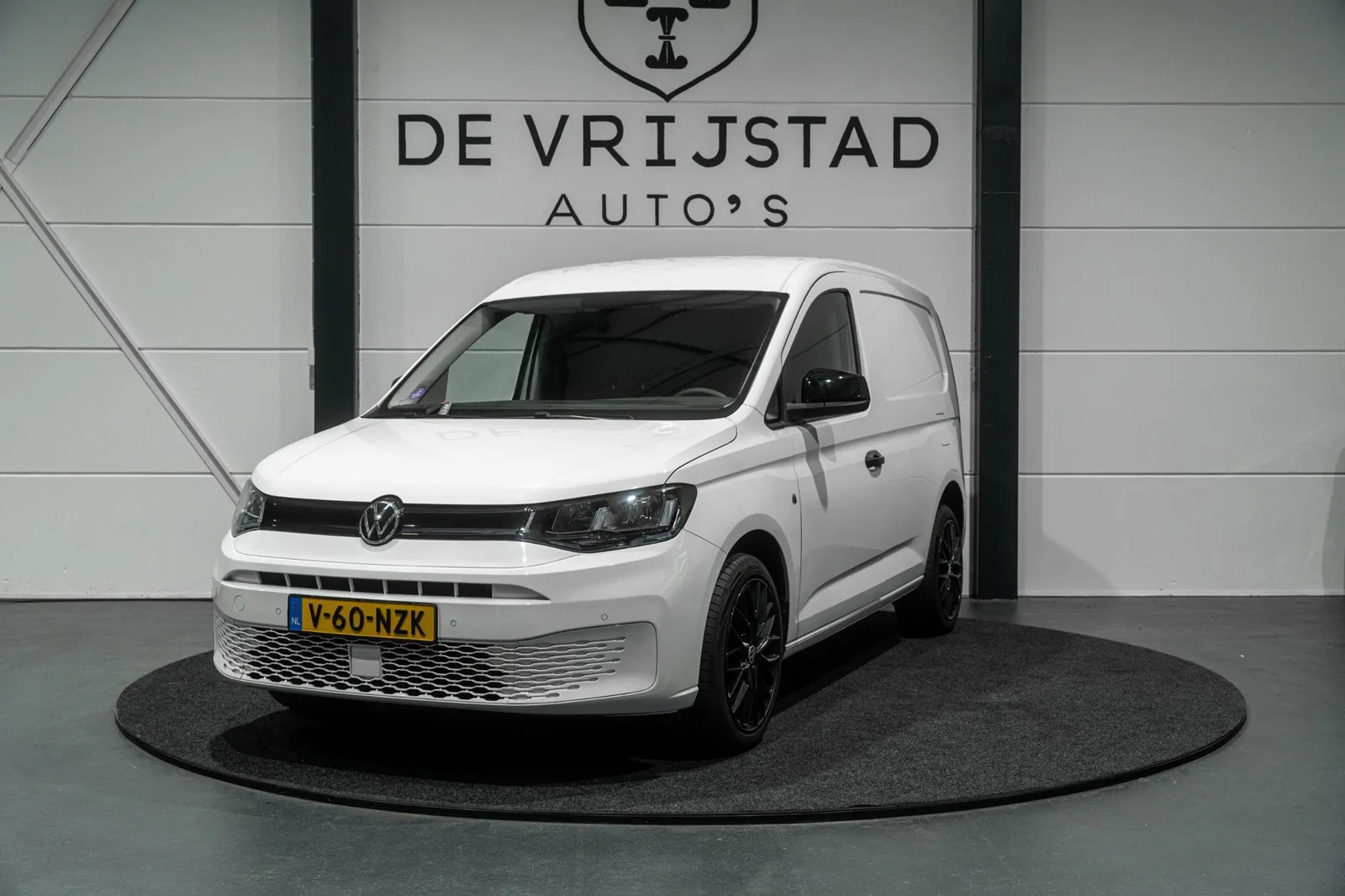Volkswagen Caddy (2022) — foto 1