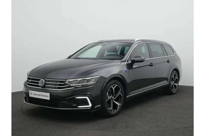 Volkswagen Passat (2023)