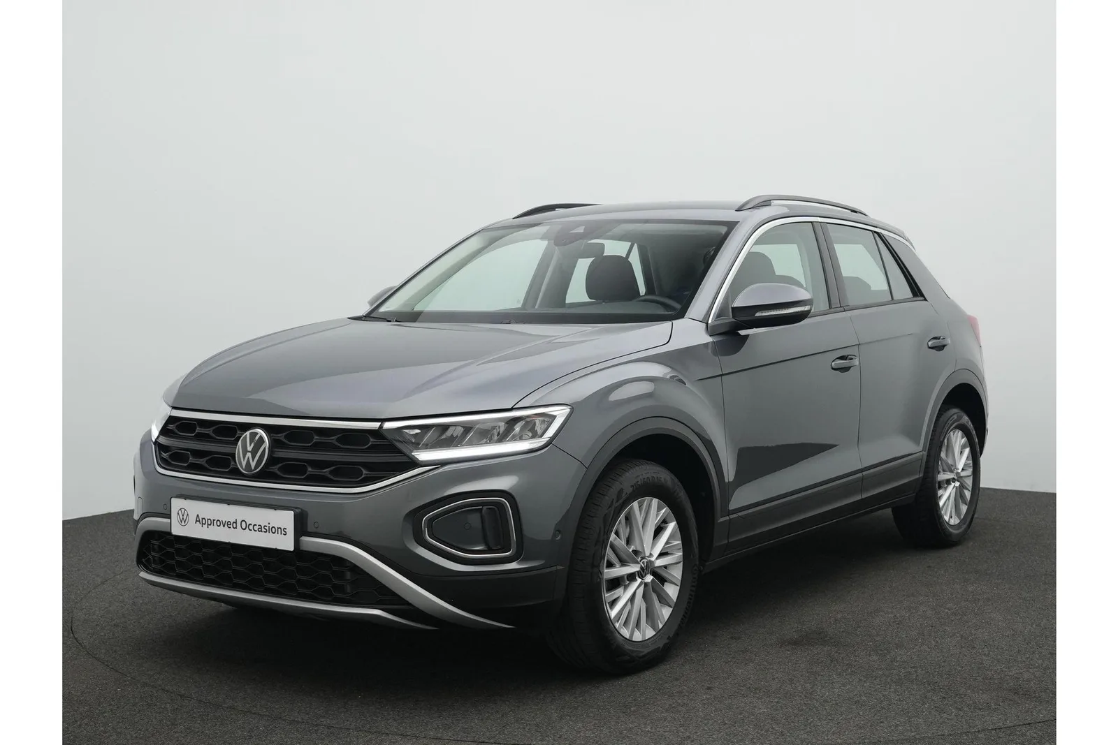 Volkswagen T-Roc (2023) — foto 1