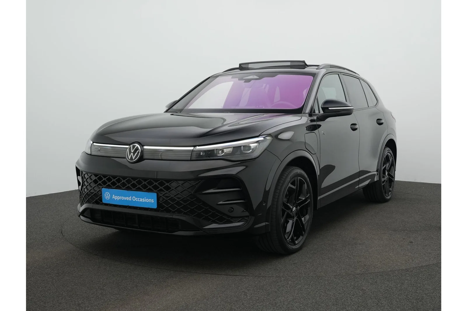 Volkswagen Tiguan (2025) — foto 1