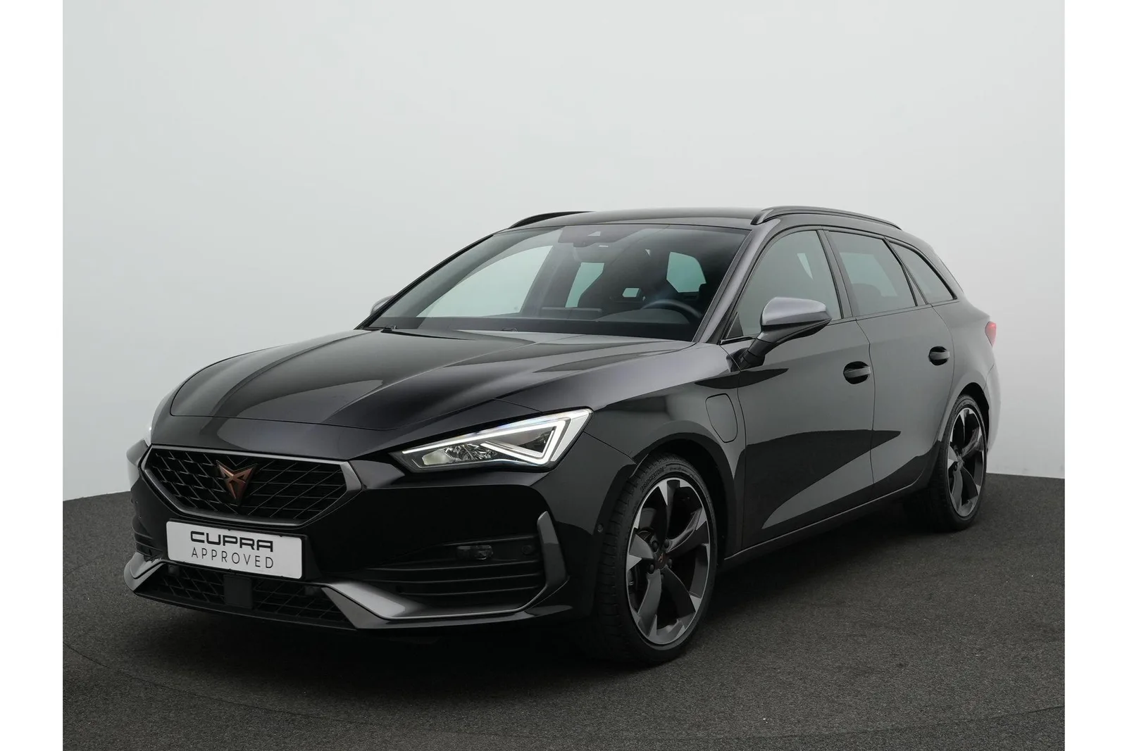 CUPRA Leon (2024) — foto 1