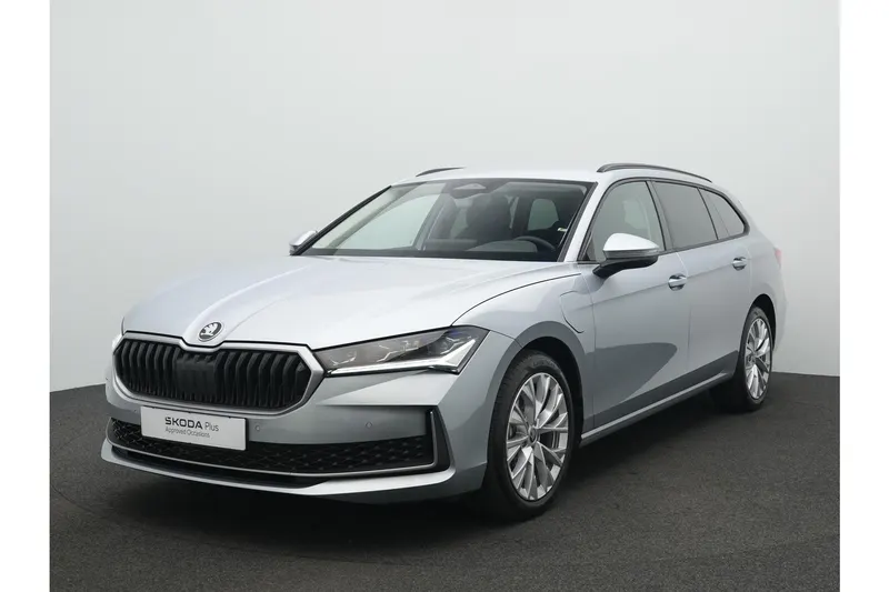 Škoda Superb (2025)