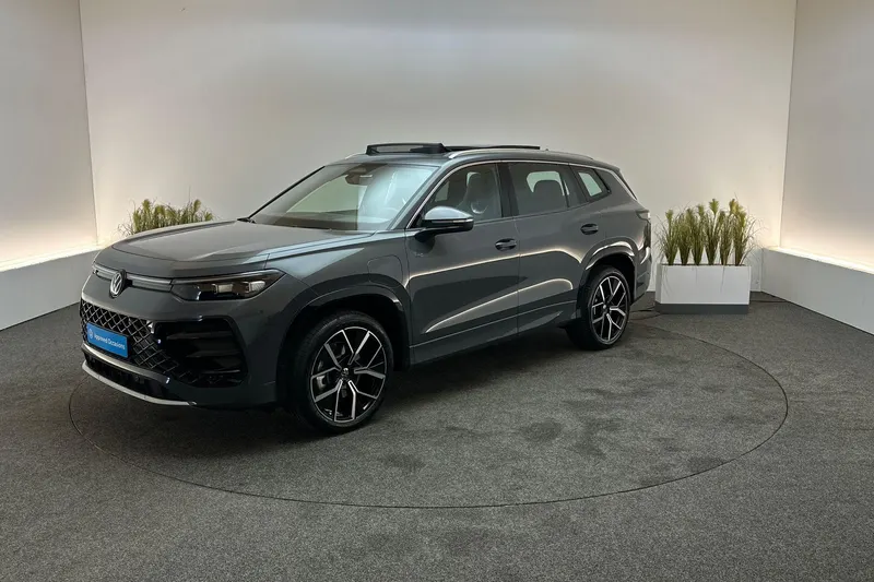 Volkswagen Tayron (2025)