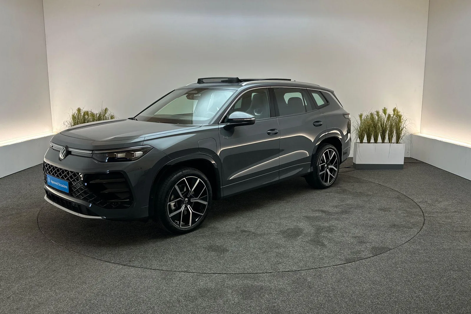 Volkswagen Tayron (2025) — foto 1