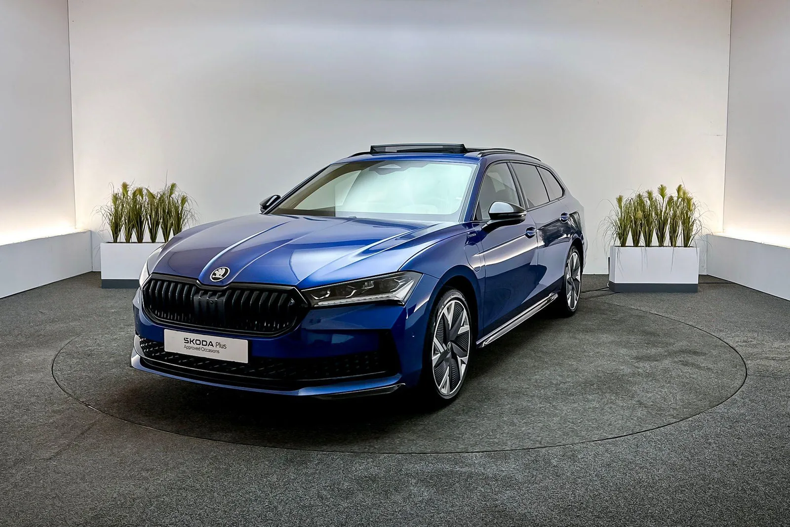 Škoda Superb (2025) — foto 1