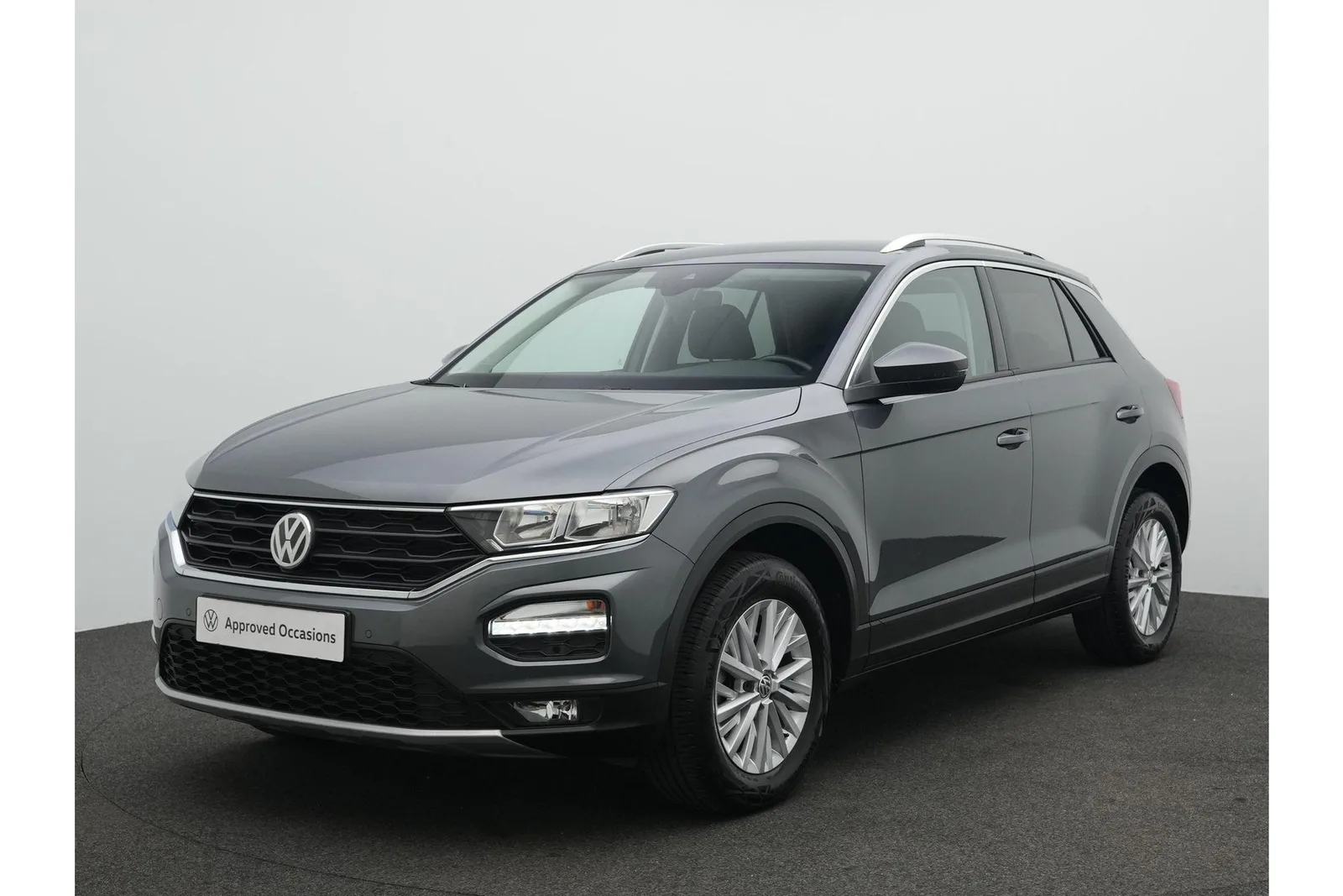 Volkswagen T-Roc (2020) — foto 1