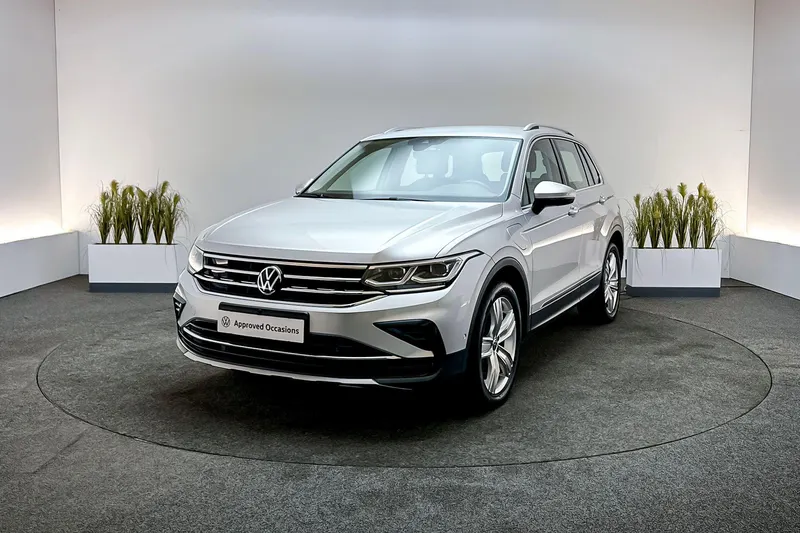 Volkswagen Tiguan (2022)