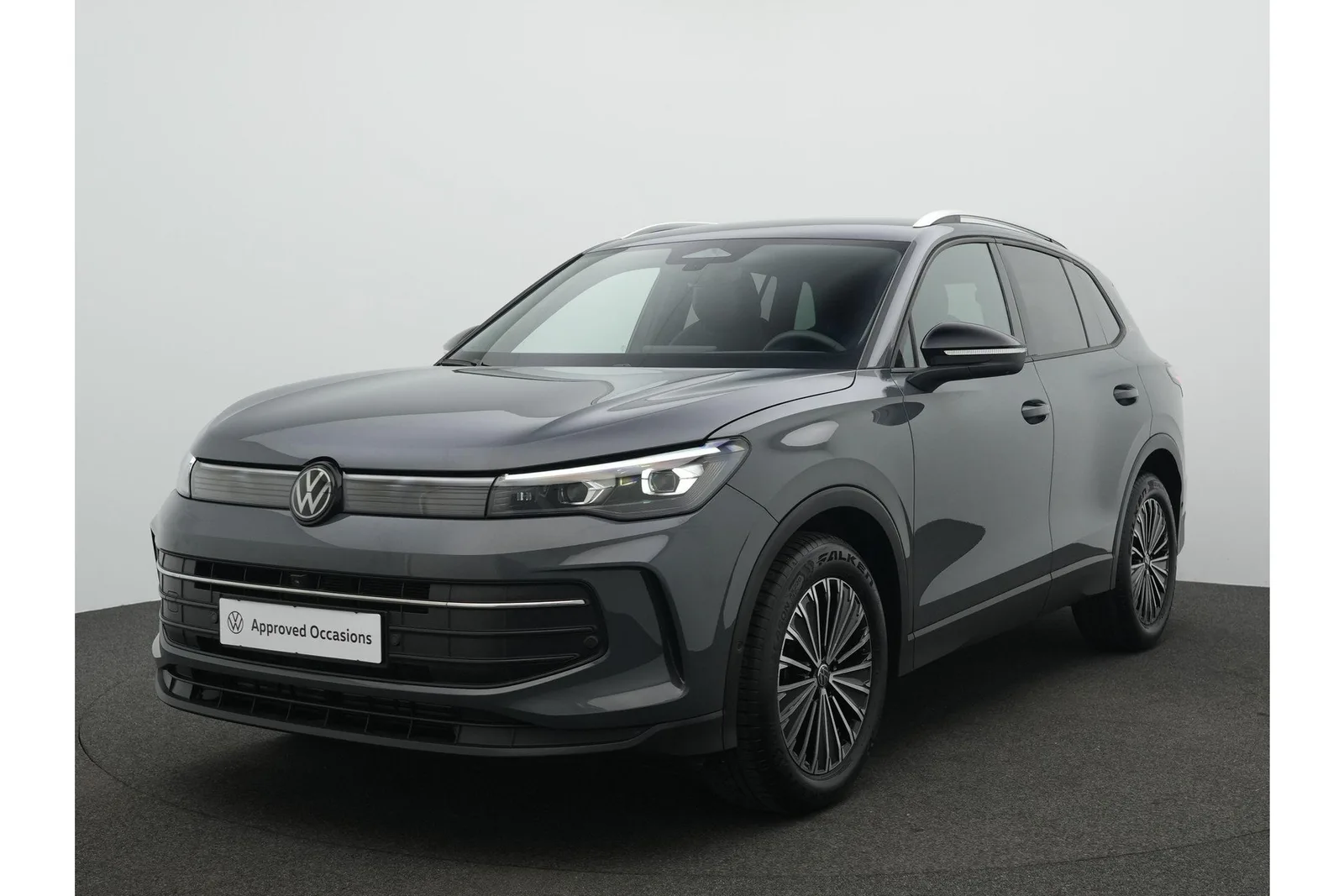 Volkswagen Tiguan (2025) — foto 1