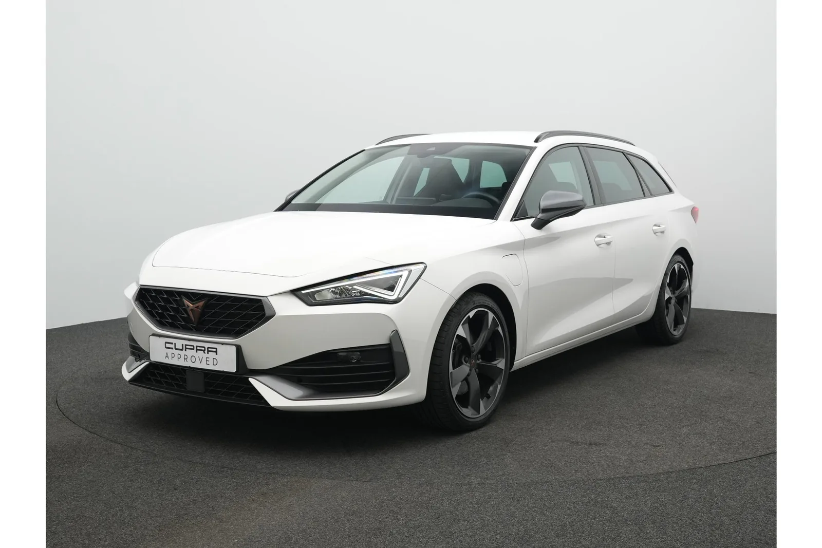 CUPRA Leon Sportstourer (2023) — foto 1