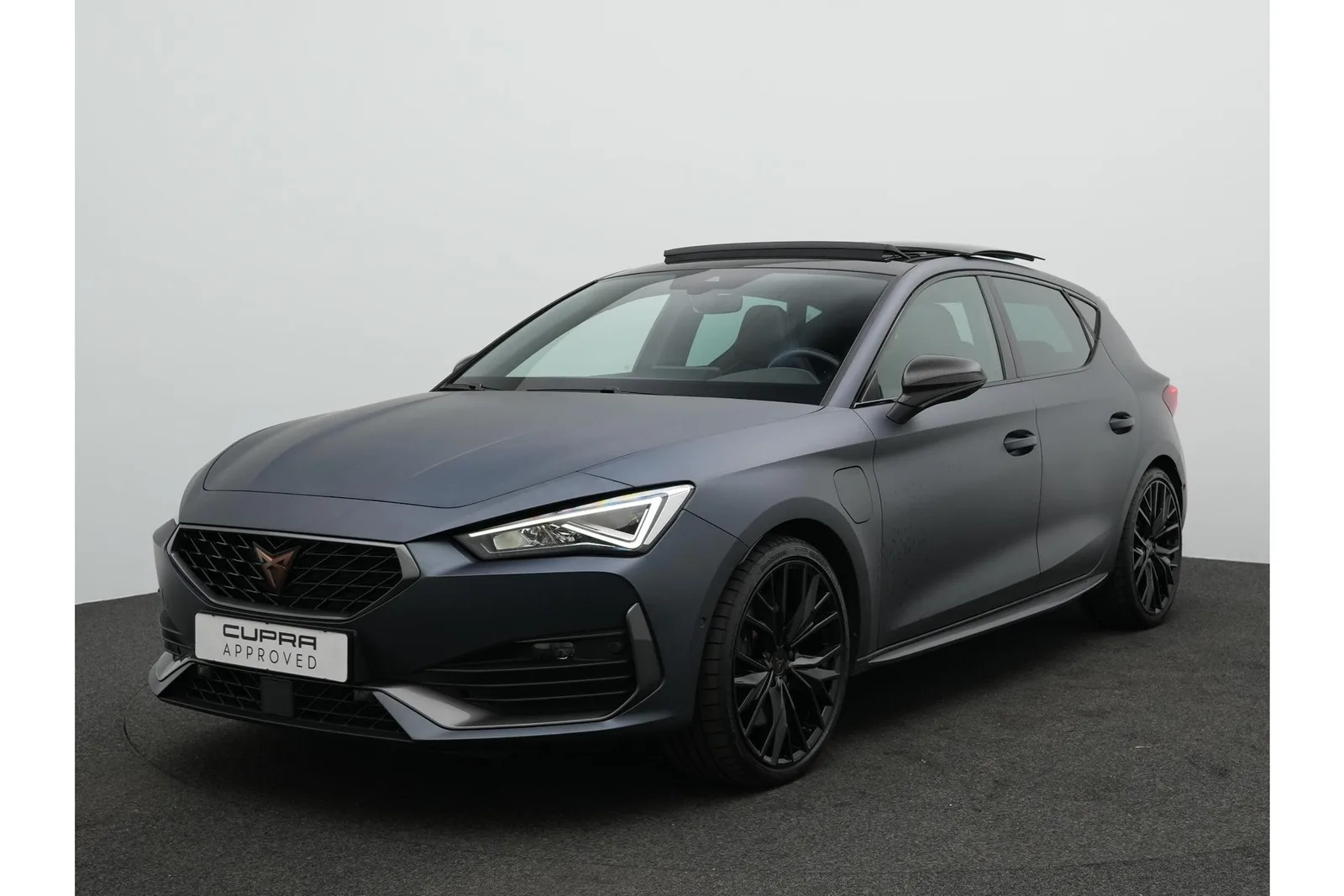 CUPRA Leon (2023) — foto 1