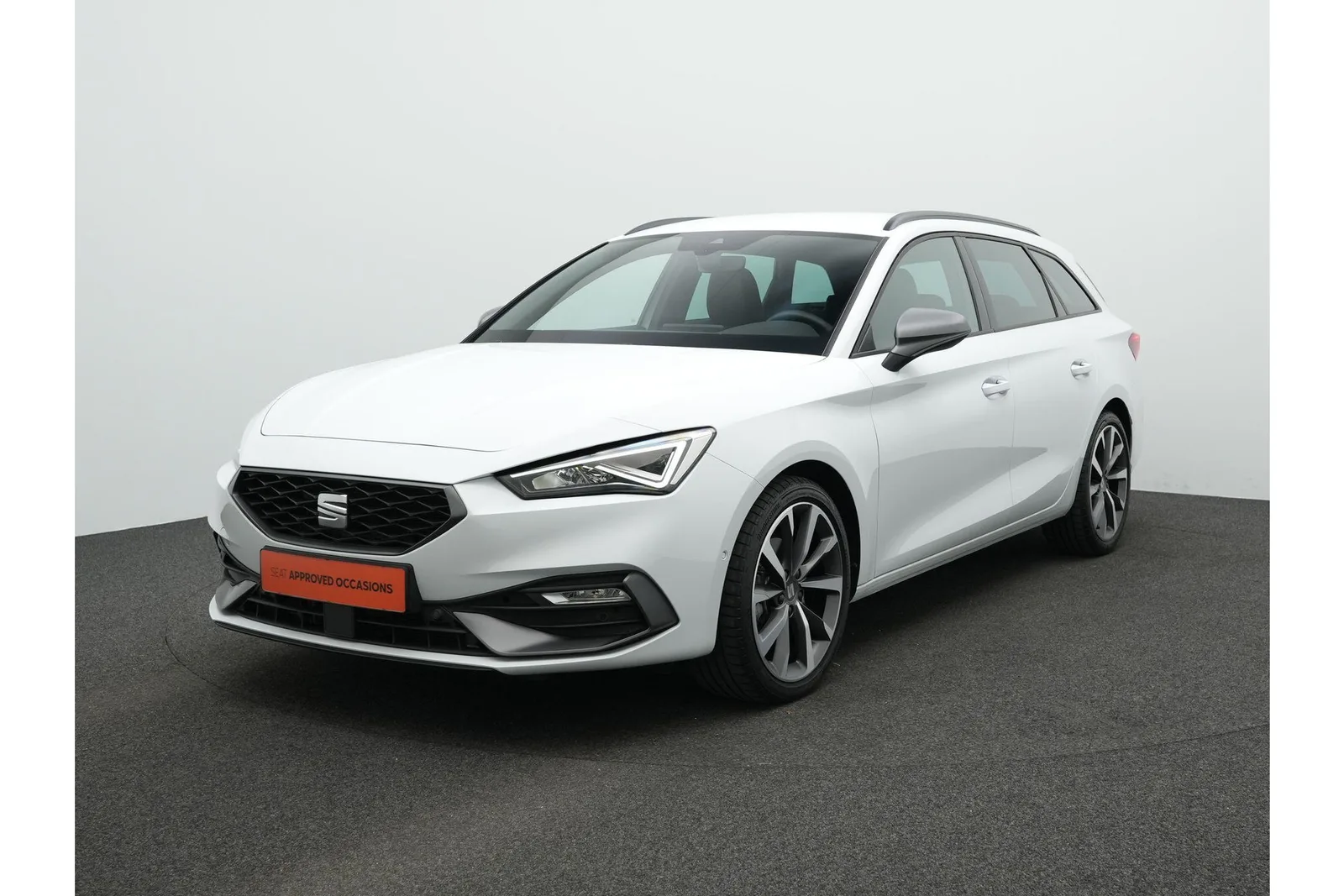 SEAT Leon Sportstourer (2024) — foto 1