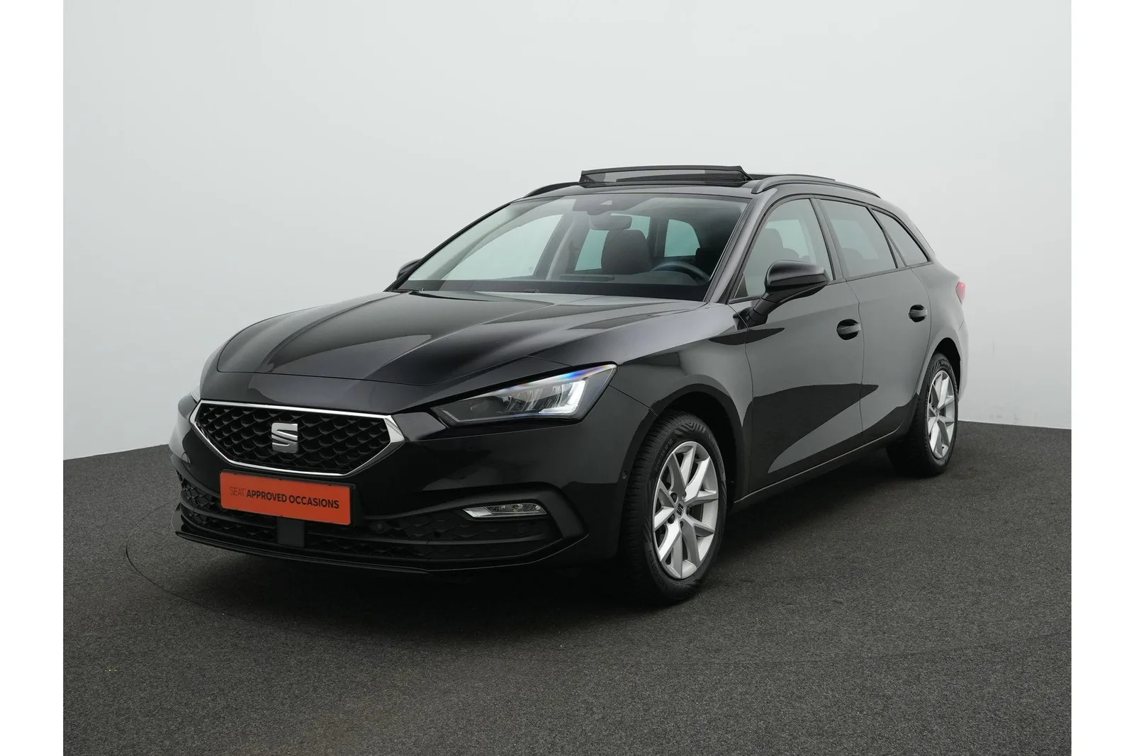 SEAT Leon Sportstourer (2023) — foto 1