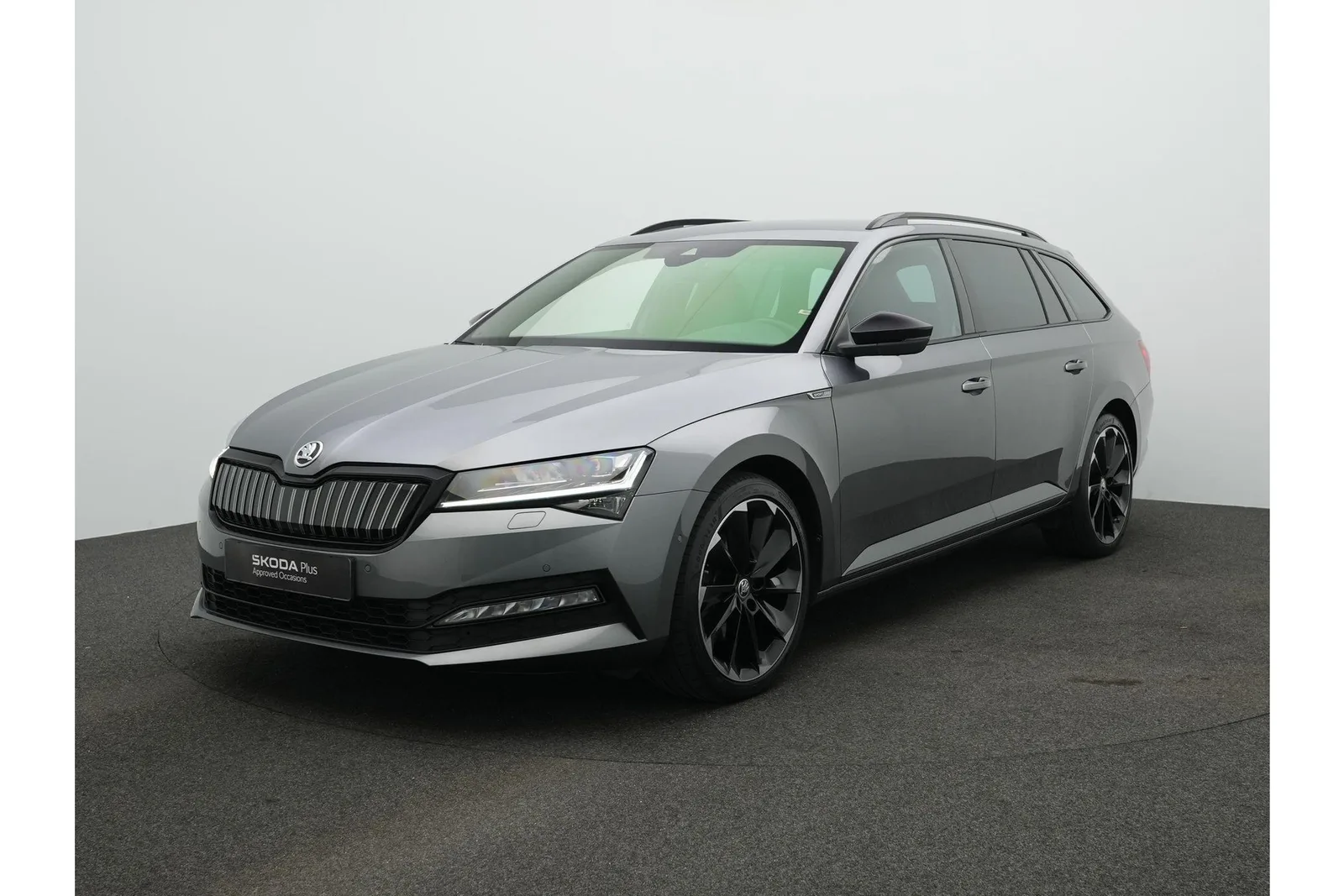 Škoda Superb (2022) — foto 1