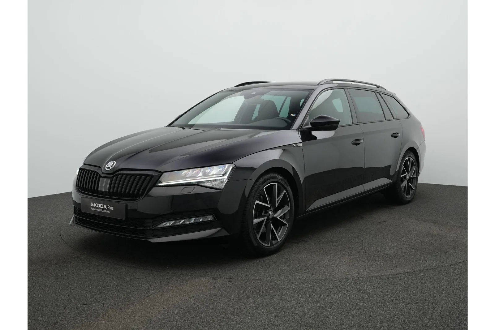 Škoda Superb (2023) — foto 1