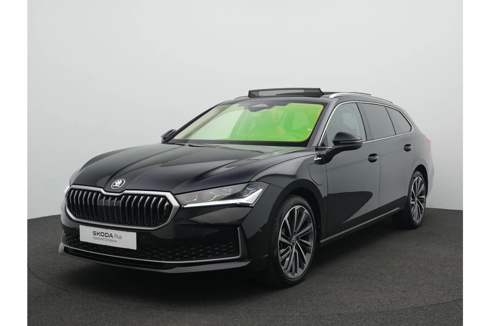 Škoda Superb (2025) — foto 1