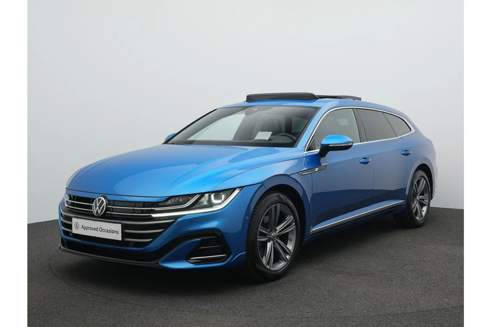 Volkswagen Arteon (2023) — foto 1