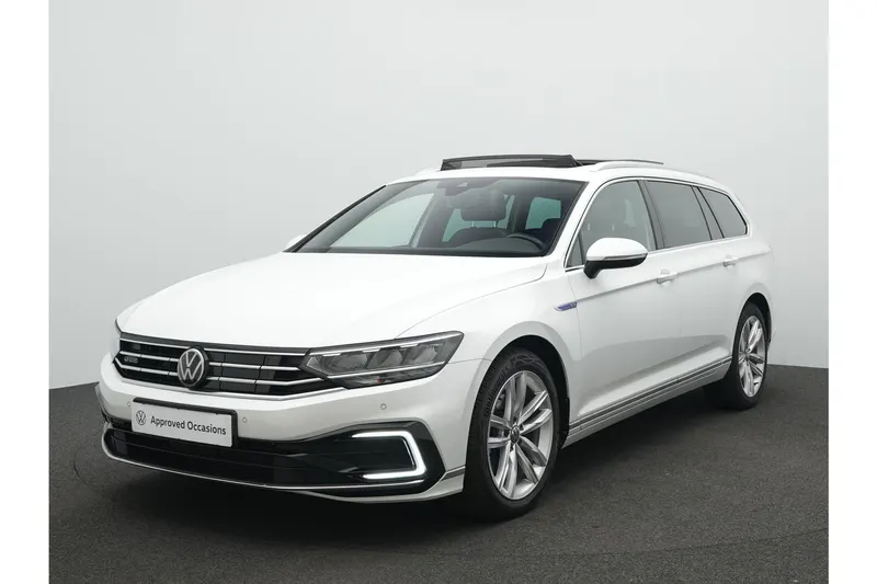 Volkswagen Passat (2022)