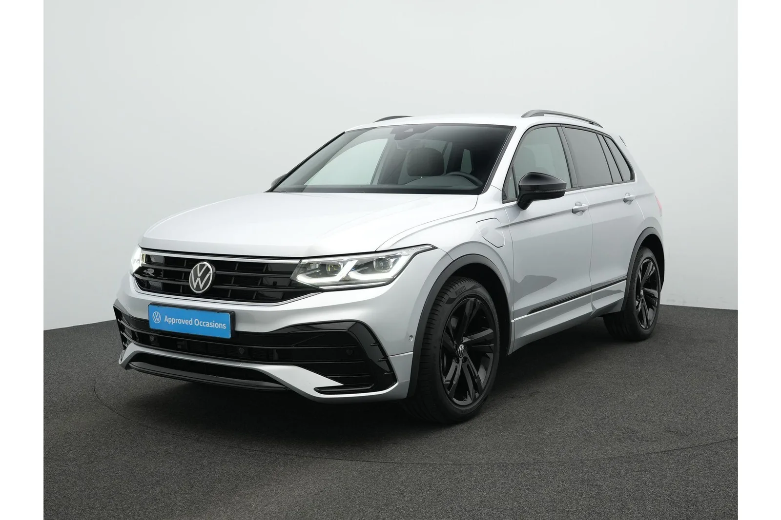 Volkswagen Tiguan (2023) — foto 1