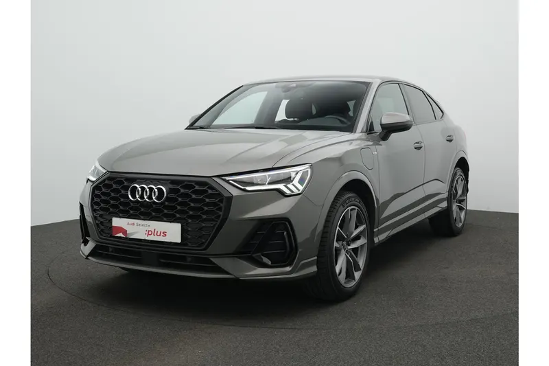 Audi Q3 (2023)
