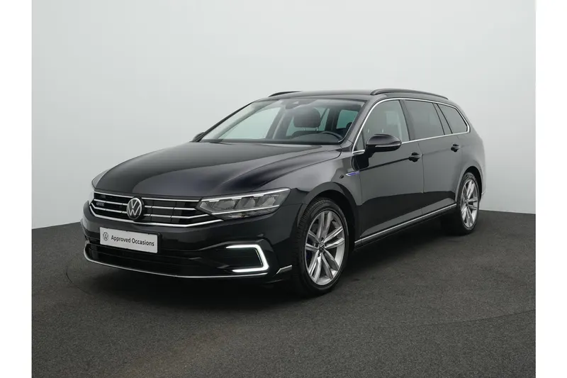 Volkswagen Passat (2022)