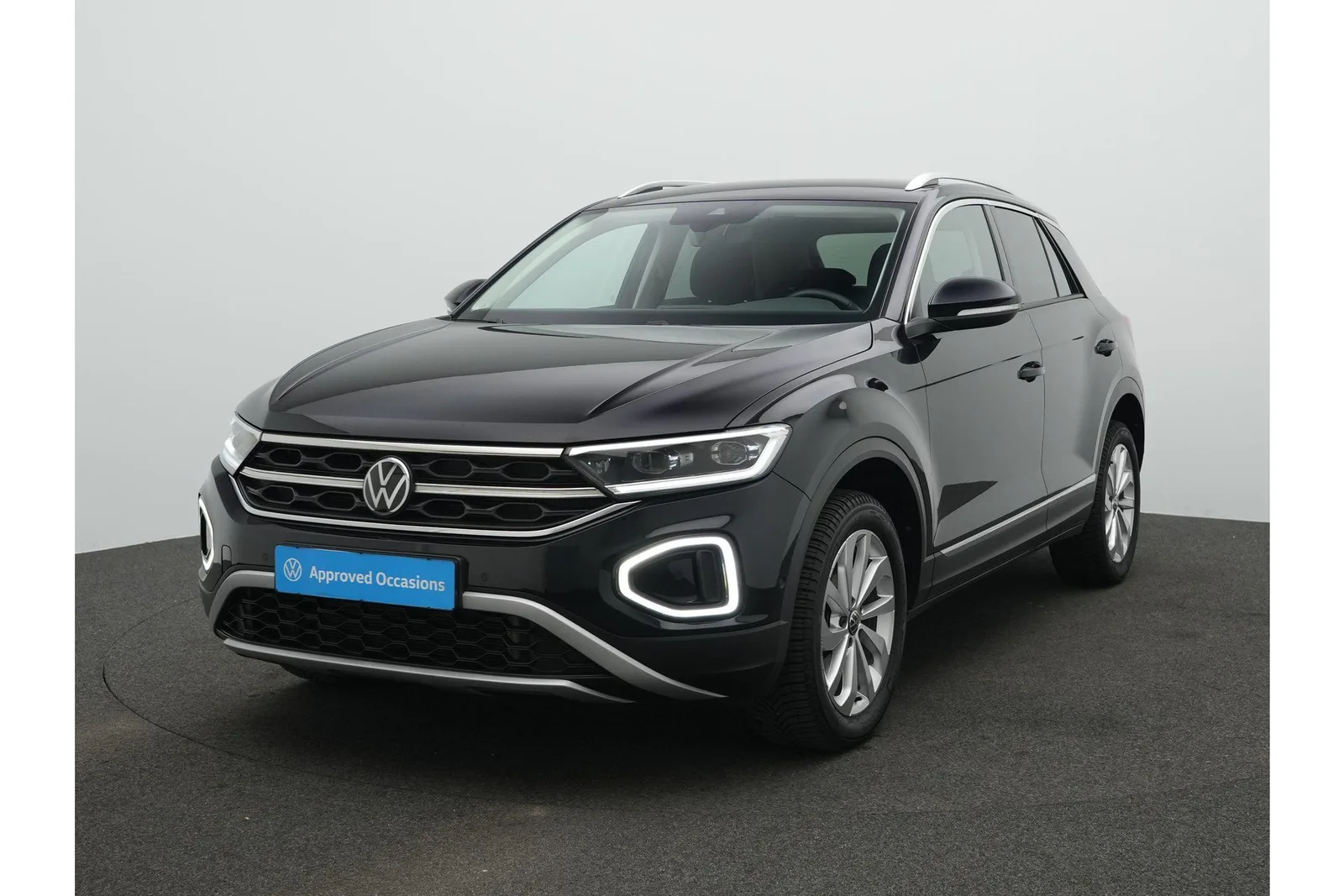 Volkswagen T-Roc (2023) — foto 1
