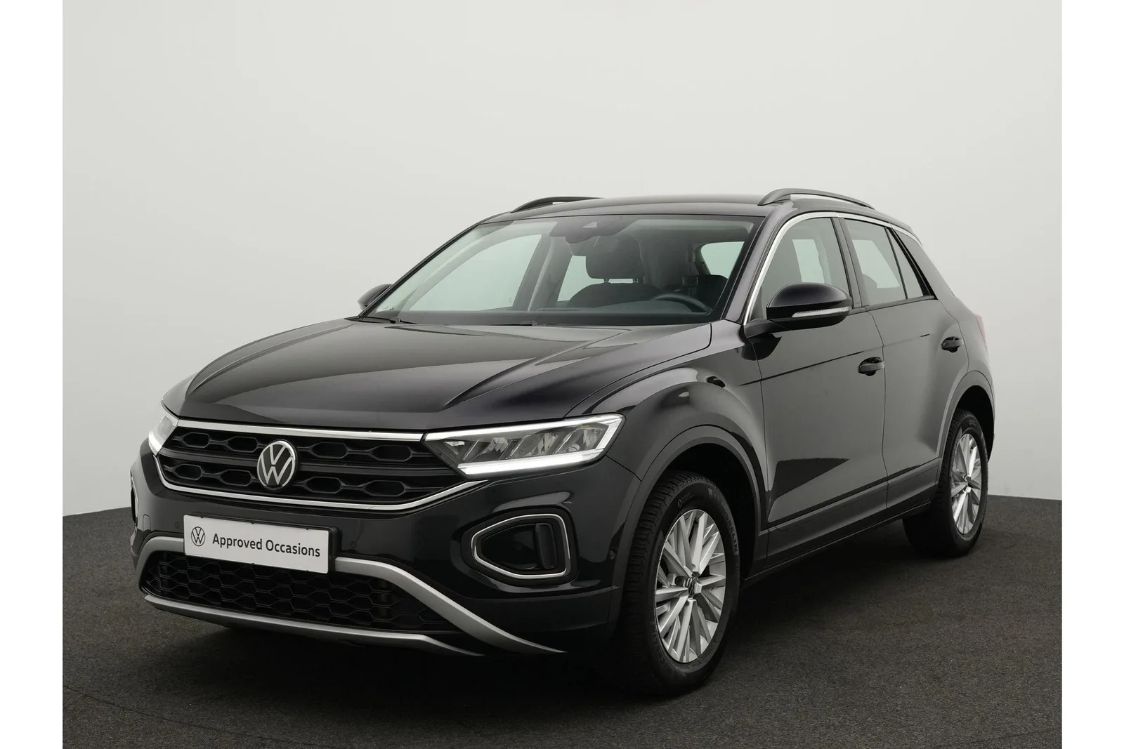 Volkswagen T-Roc (2023) — foto 1