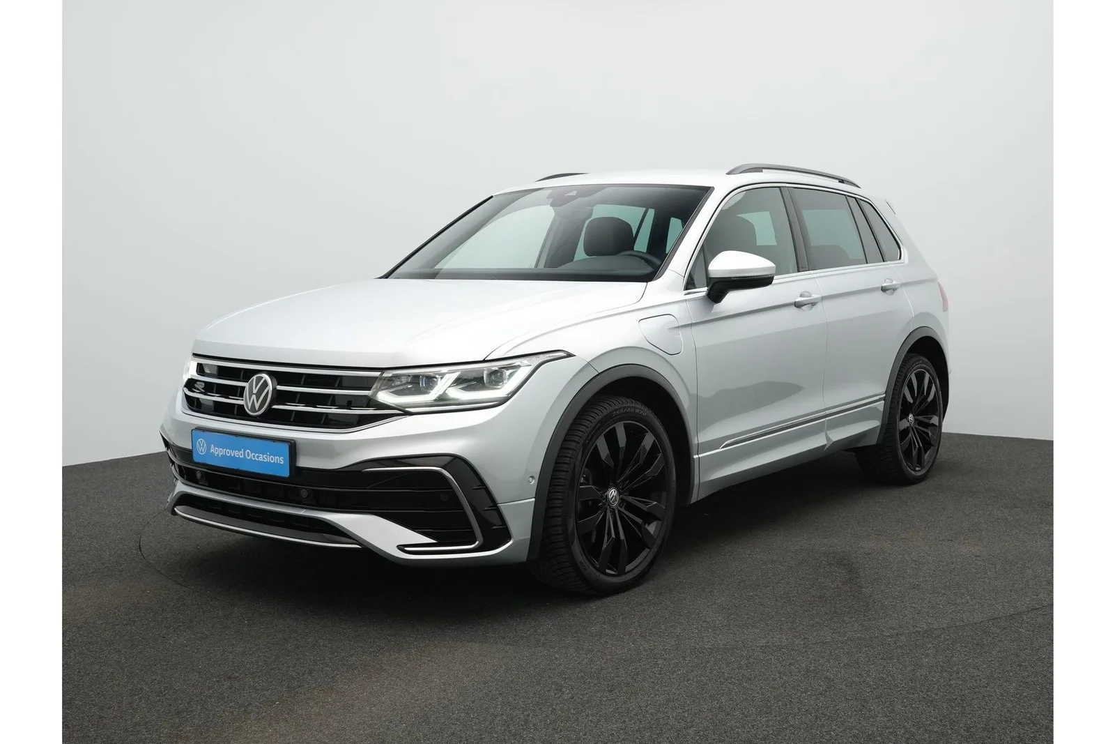 Volkswagen Tiguan (2021) — foto 1