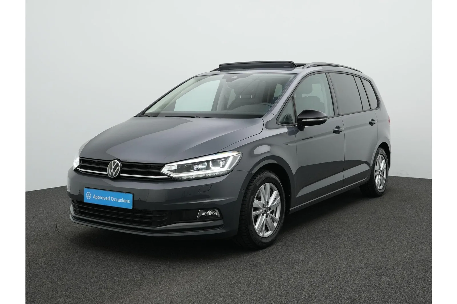 Volkswagen Touran (2025) — foto 1