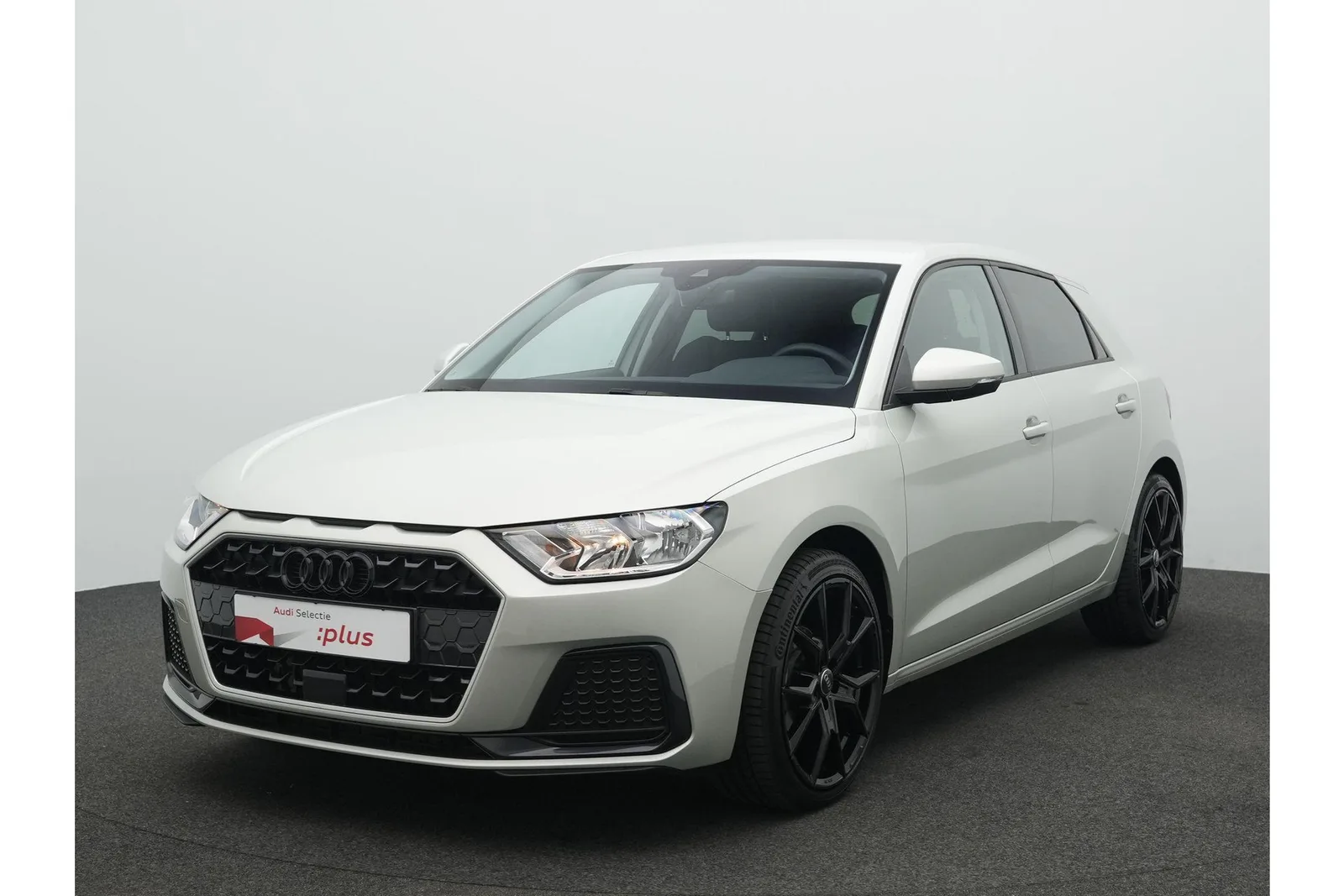 Audi A1 (2024) — foto 1