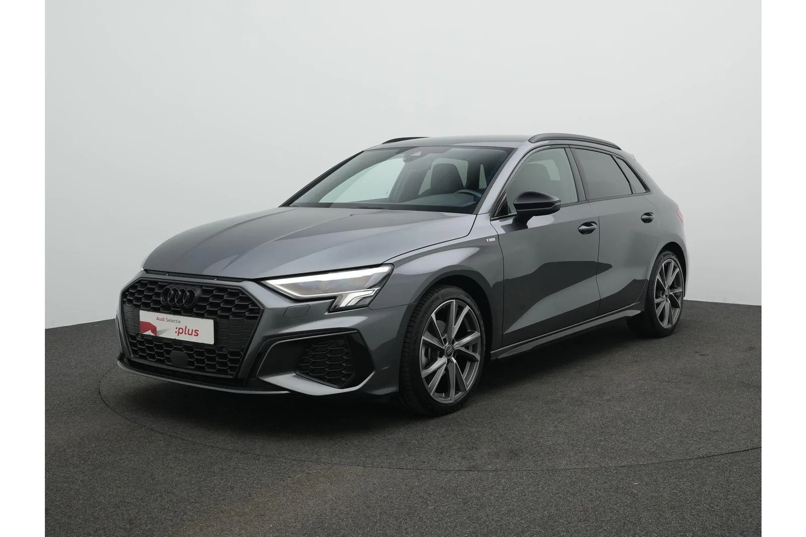 Audi A3 (2024) — foto 1