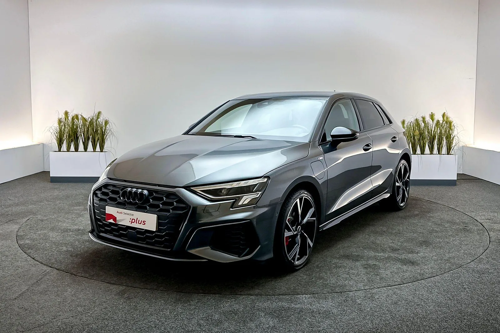 Audi A3 (2023) — foto 1