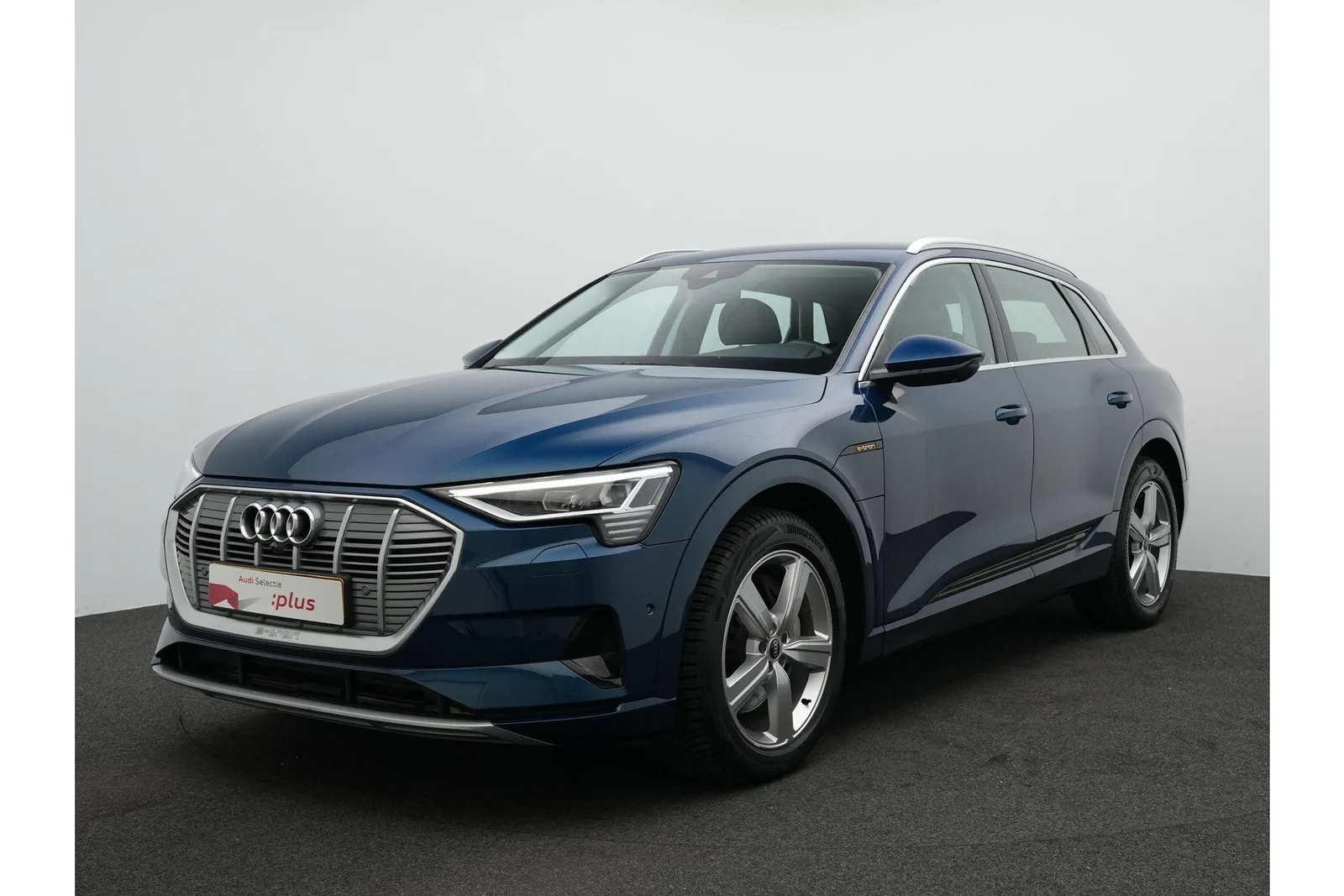 Audi e-tron (2022) — foto 1