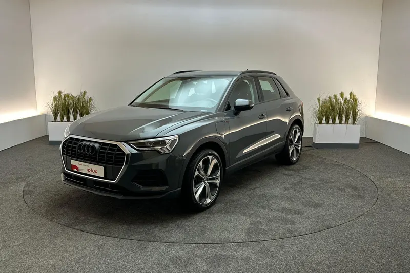 Audi Q3 (2023)