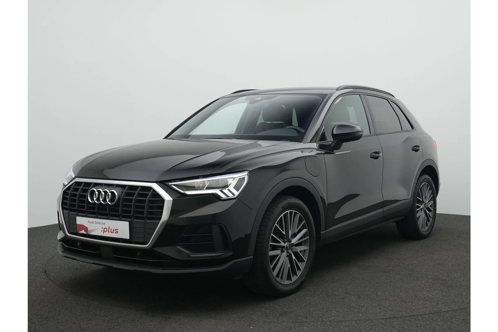 Audi Q3 (2022) — foto 1