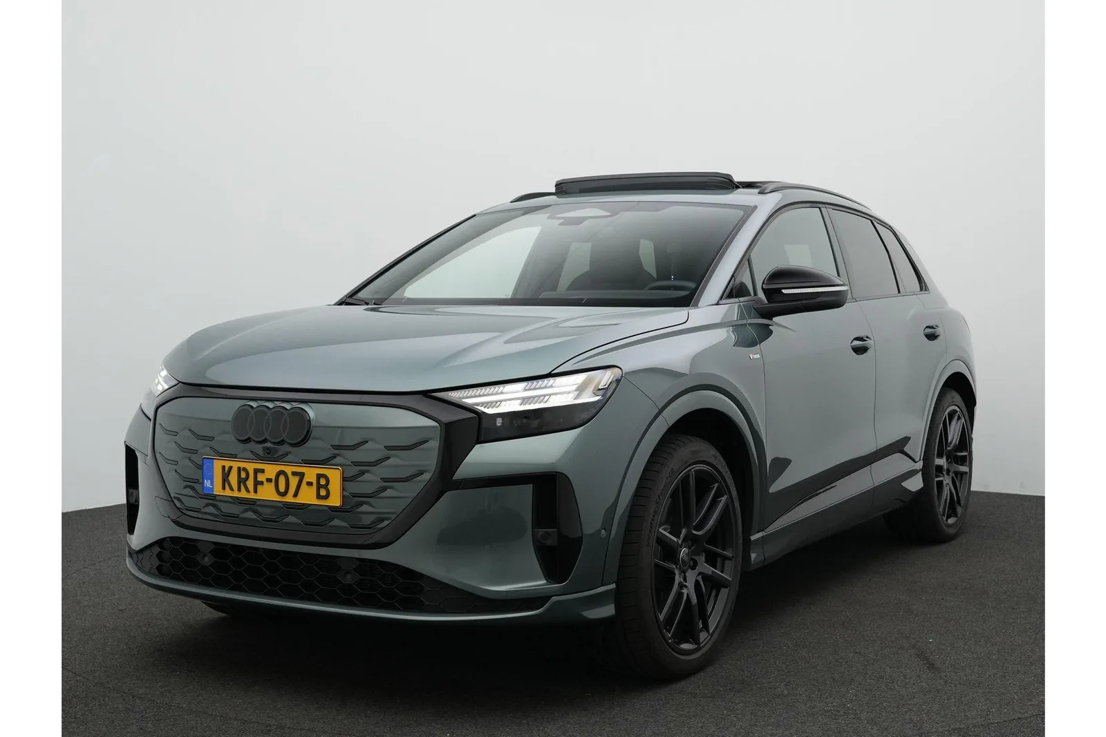 Audi Q4 e-tron (2026) — foto 1