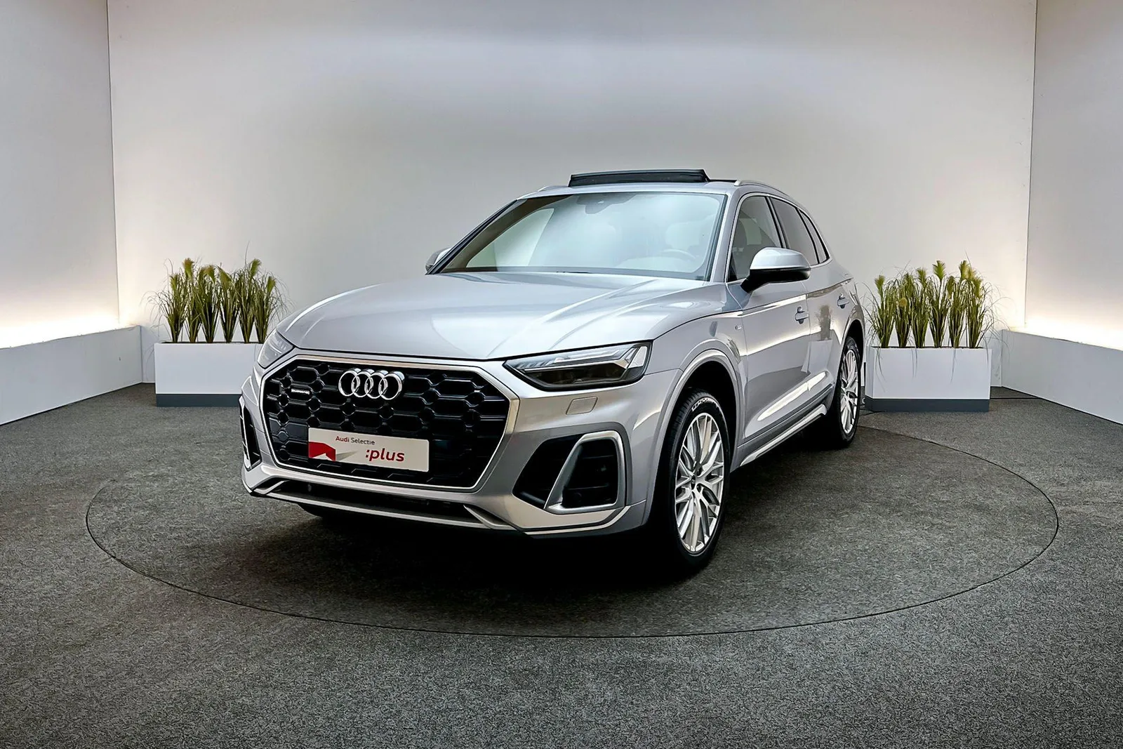 Audi Q5 (2023) — foto 1