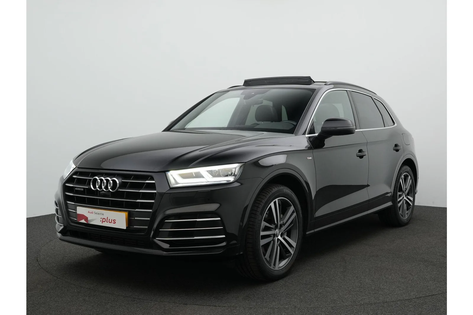 Audi Q5 (2020) — foto 1