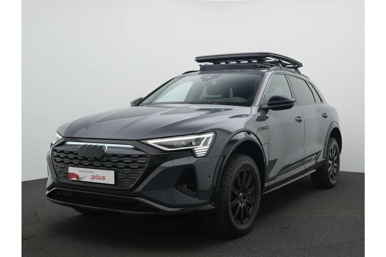 Audi Q8 e-tron (2025) — foto 1