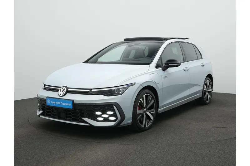 Volkswagen Golf (2024)