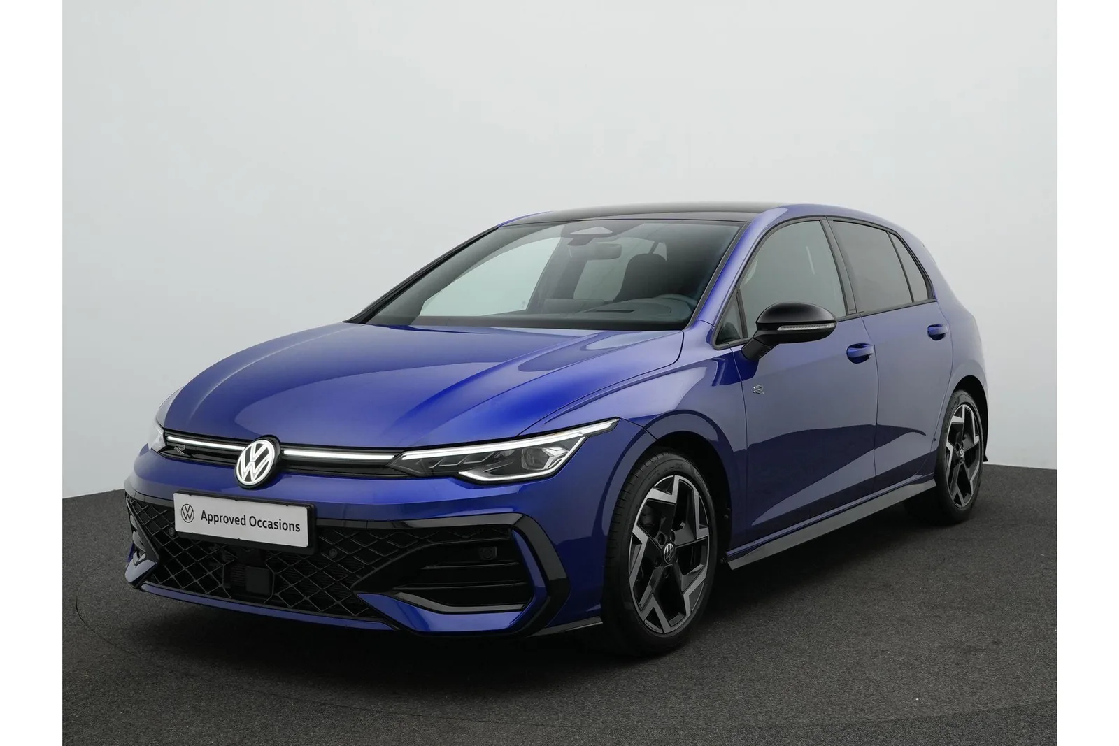 Volkswagen Golf (2025) — foto 1