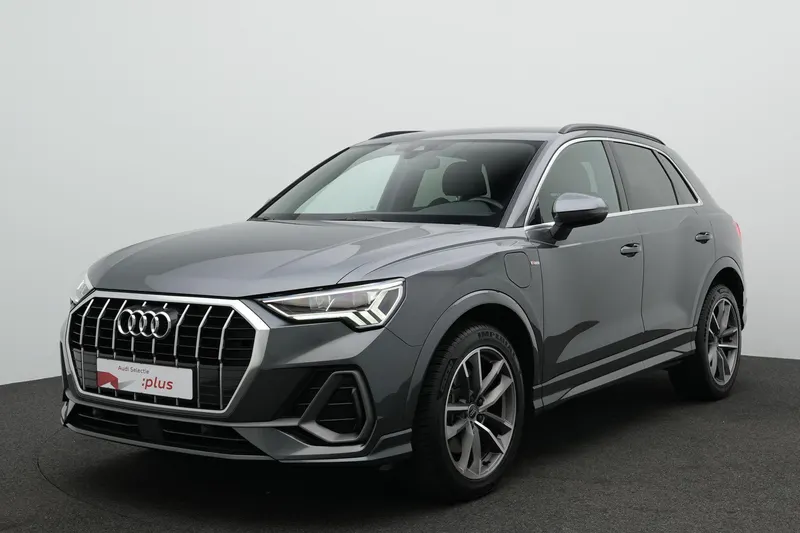 Audi Q3 (2022)