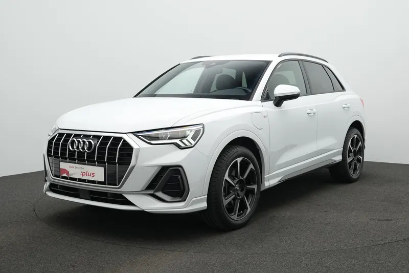 Audi Q3 (2024)
