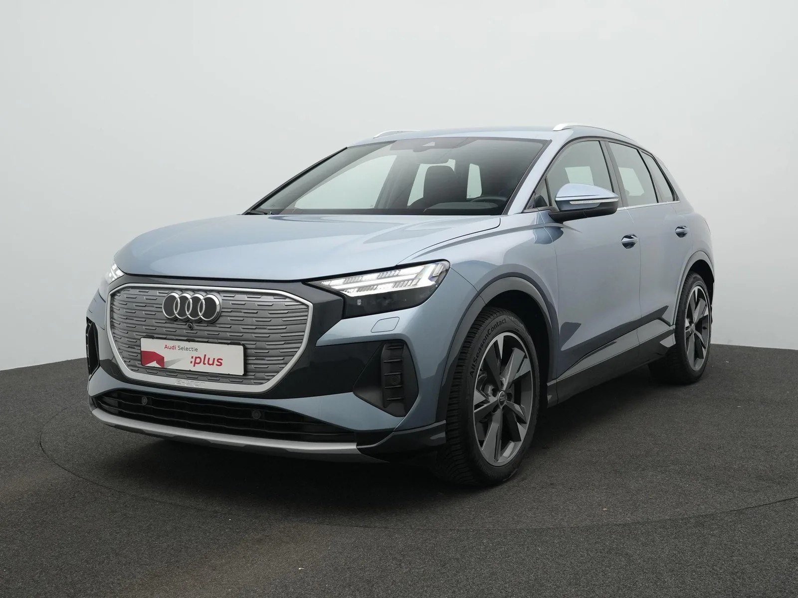 Audi Q4 e-tron (2022) — foto 1