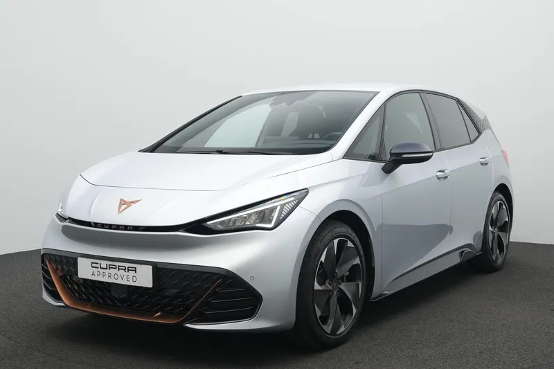 CUPRA Born (2024)